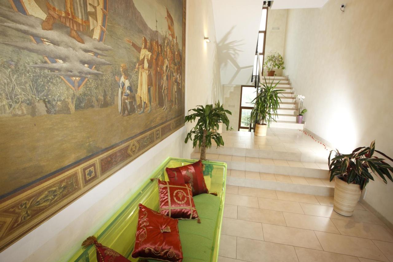 Hotel Il Monte Serravalle Luaran gambar